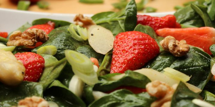 Salat mit Spargel und mehr