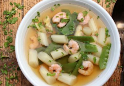 Asiatische Spargel-Garnelen-Suppe