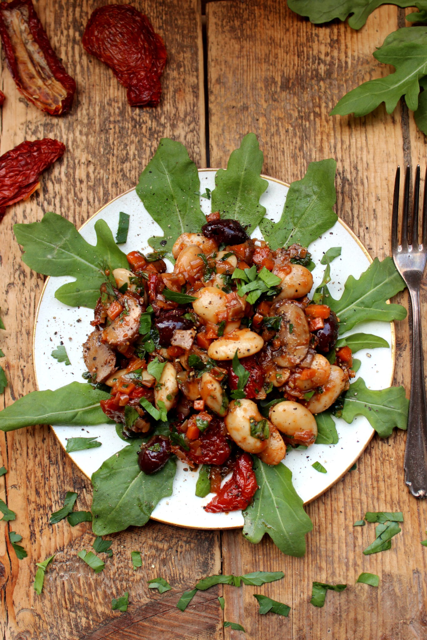 Weiße-Bohnen-Salat mit Tahin-Sauce - Türkische Art