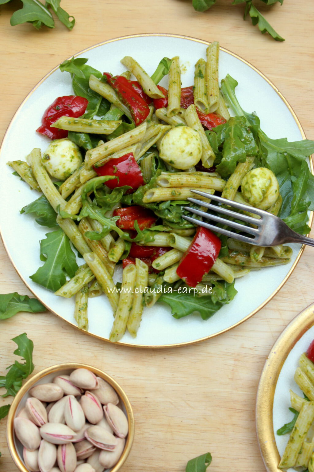 Reisnudel-Salat mit Rucola-Pesto