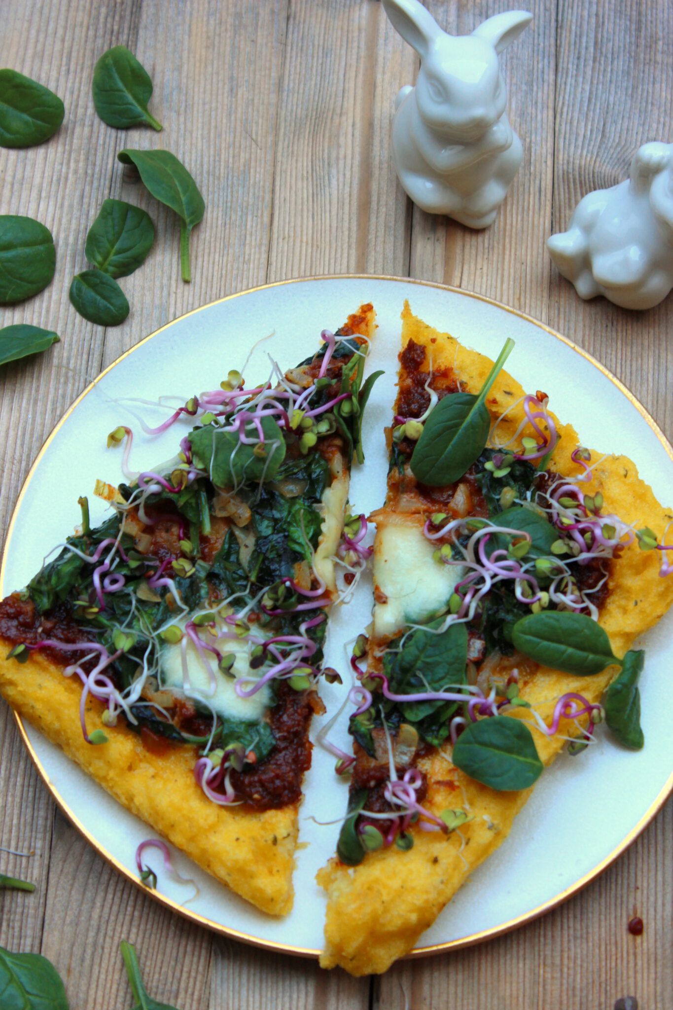 Spinat-Polenta-Tarte für deinen Oster-Brunch