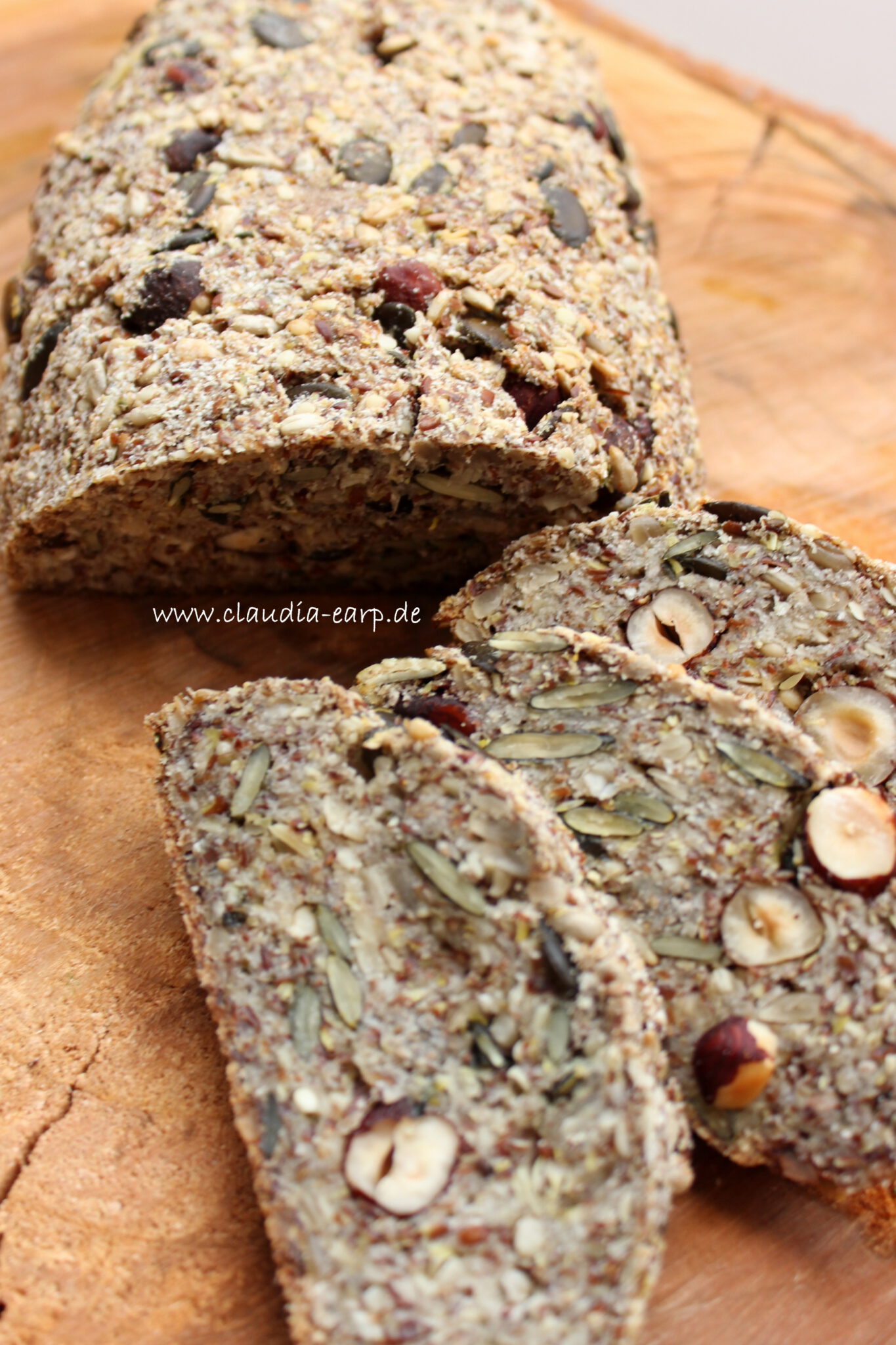 Einfaches glutenfreies Körnerbrot selber backen