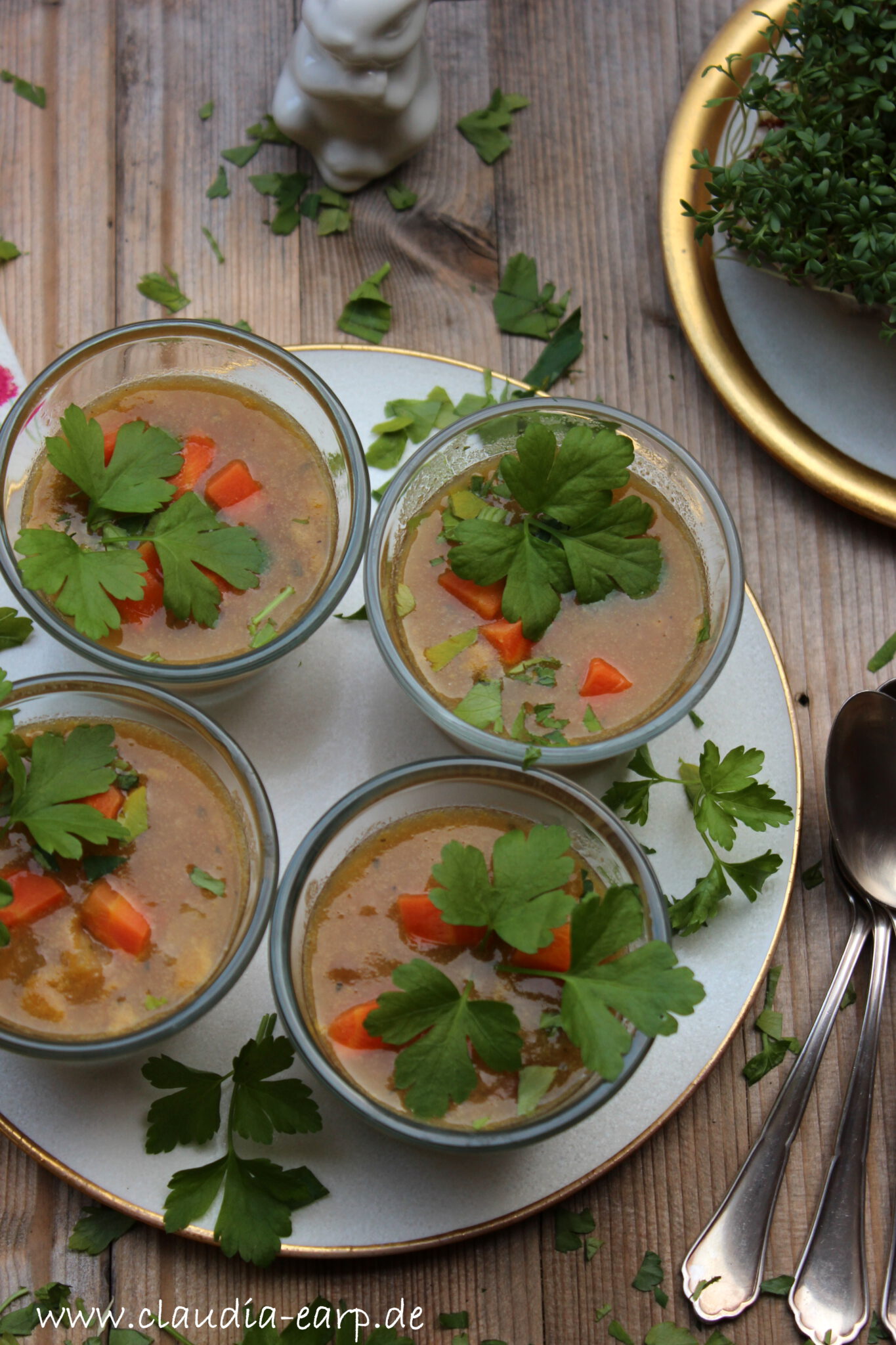 Orangen-Linsen-Suppe für deinen Oster-Brunch